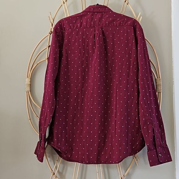 Old Navy Men's Slim Fit Red Everyday Shirt Long Sleeve Button Down Sz L‎ - Picture 5 of 10